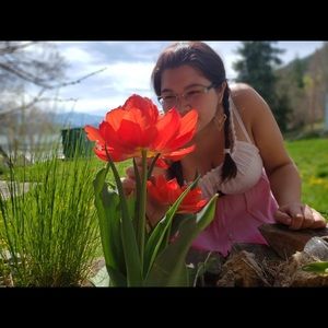 Meet your Posher, Jasmine